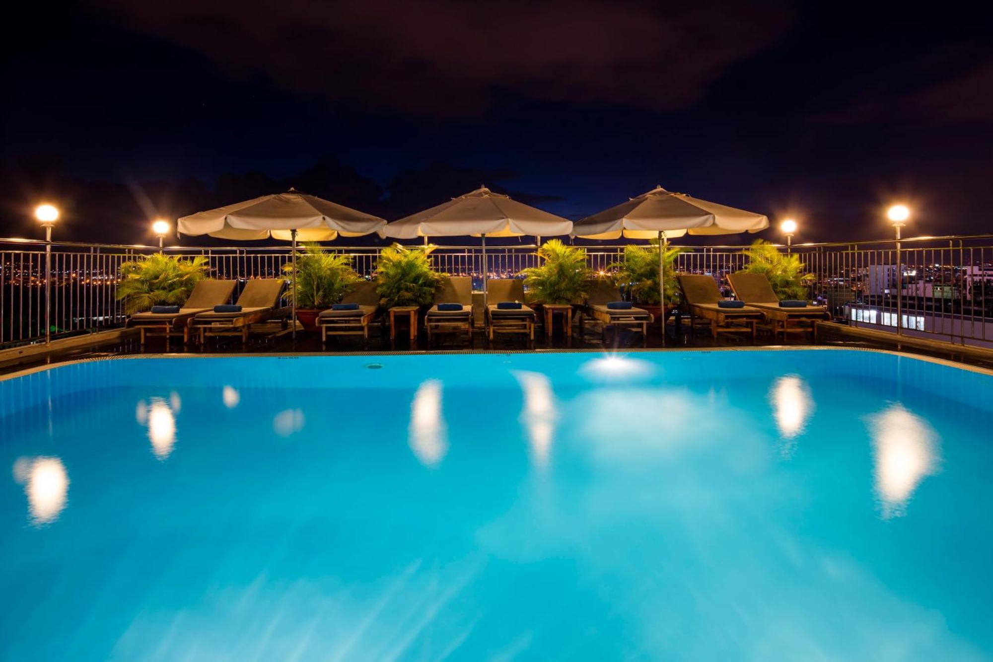 Galliot Hotel Nha Trang Exteriör bild