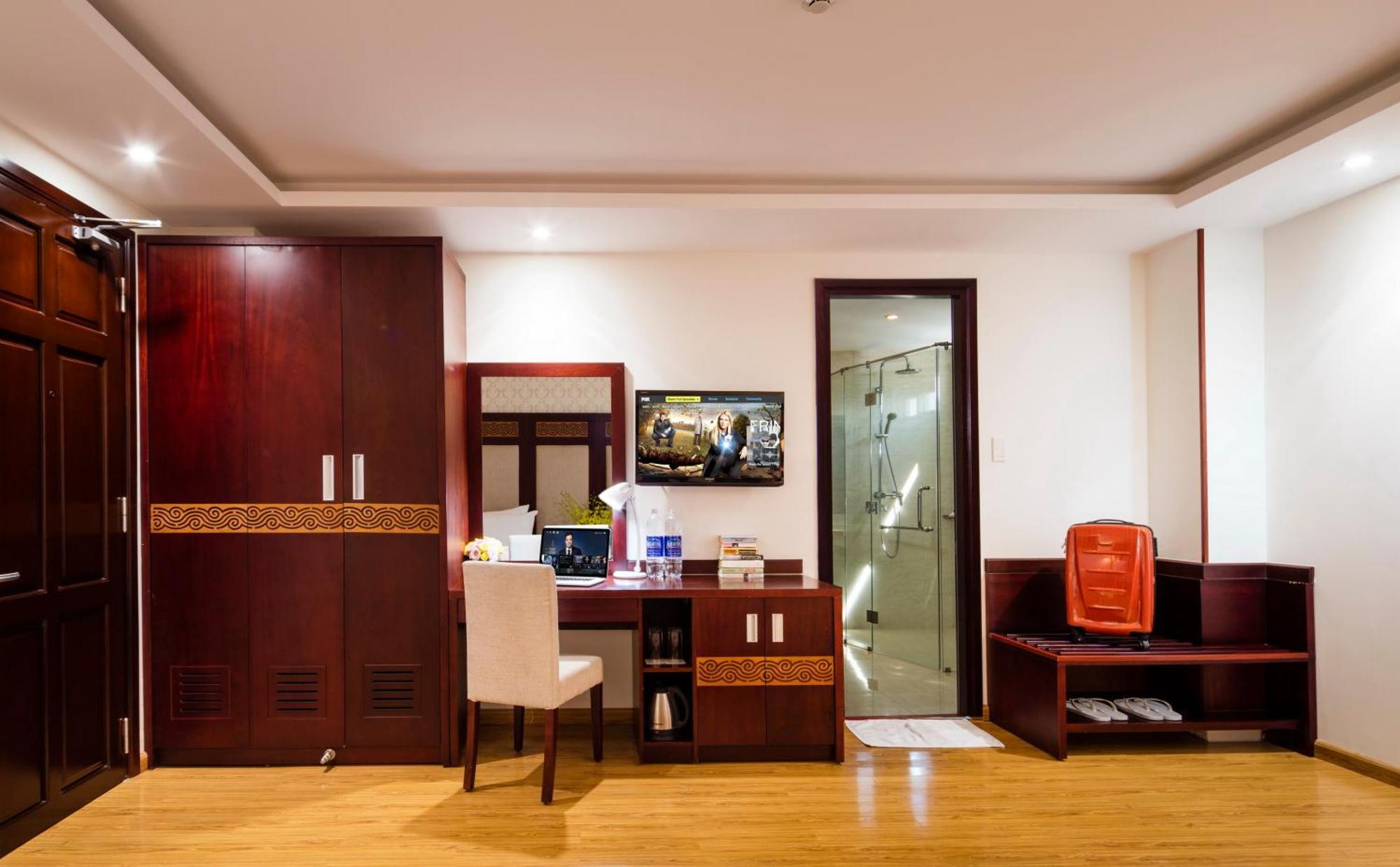 Galliot Hotel Nha Trang Exteriör bild
