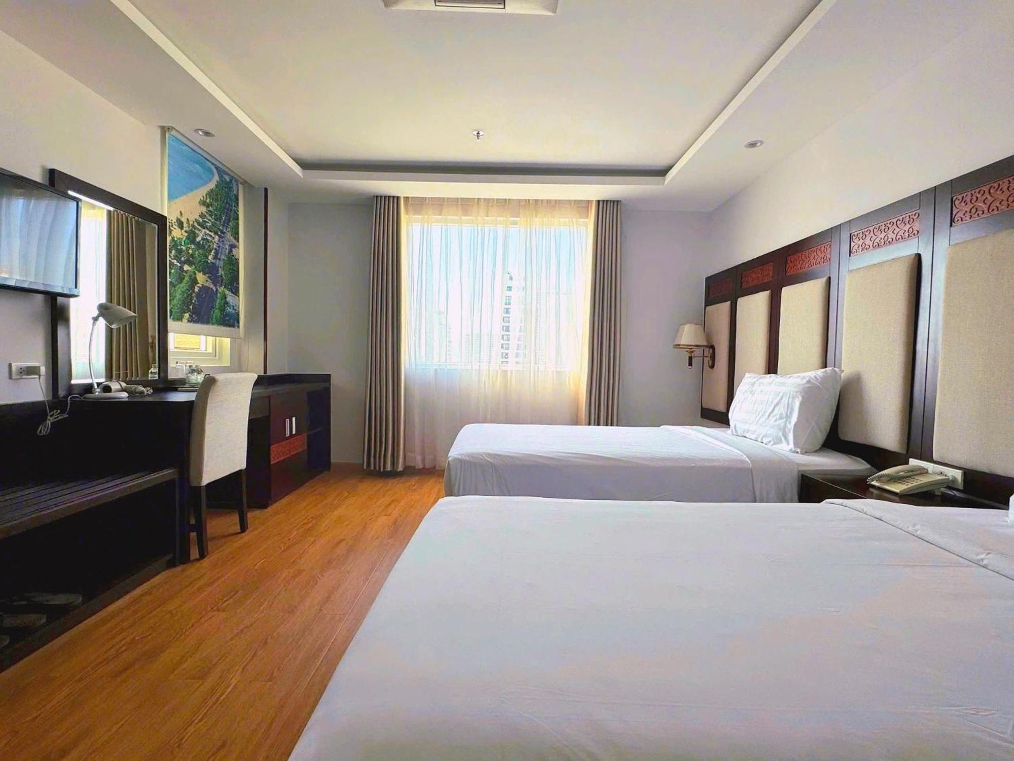 Galliot Hotel Nha Trang Exteriör bild