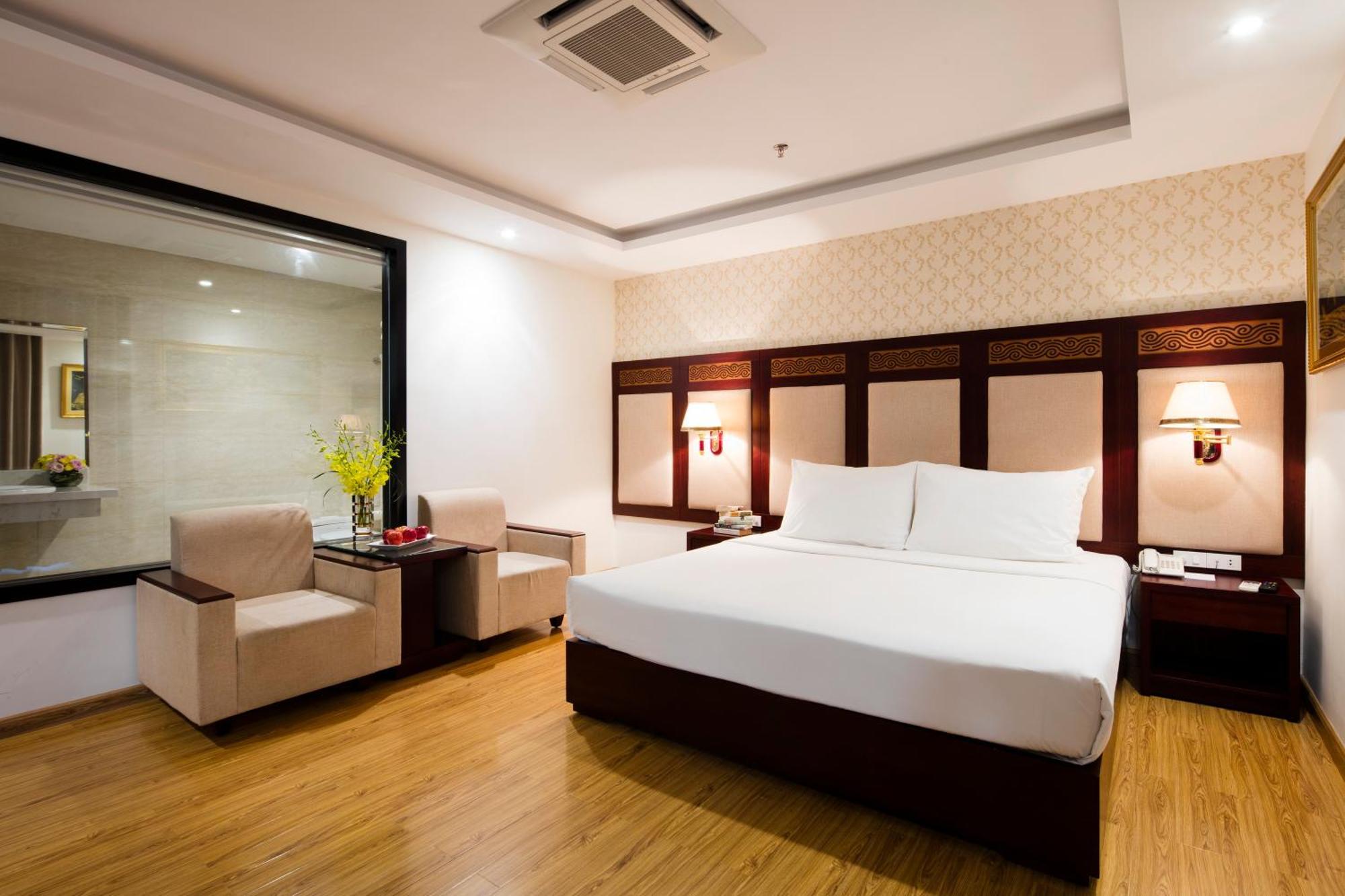 Galliot Hotel Nha Trang Exteriör bild