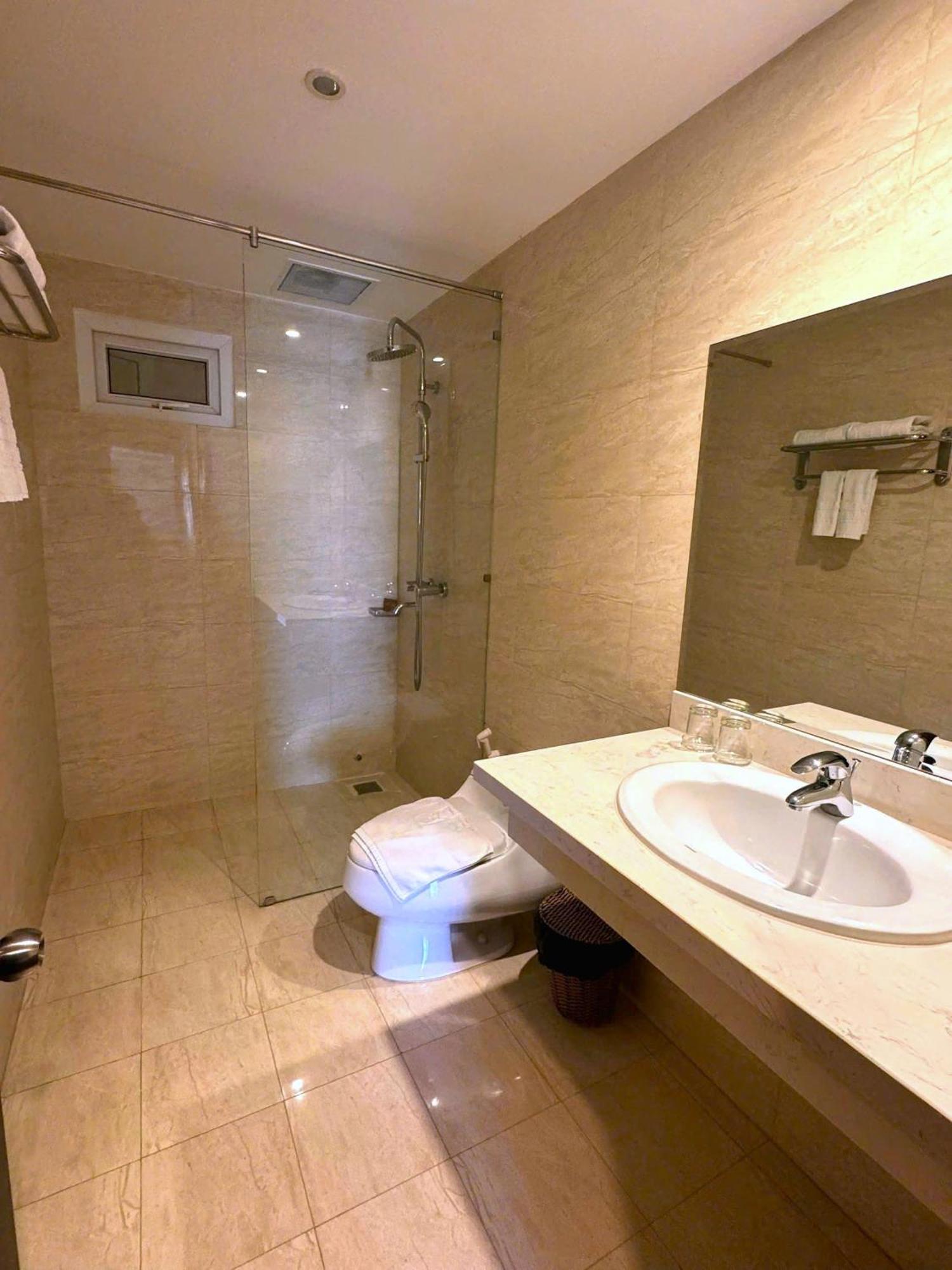 Galliot Hotel Nha Trang Exteriör bild